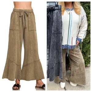 Zenana Acid Wash Boho Flare pant with Pockets - Mocha